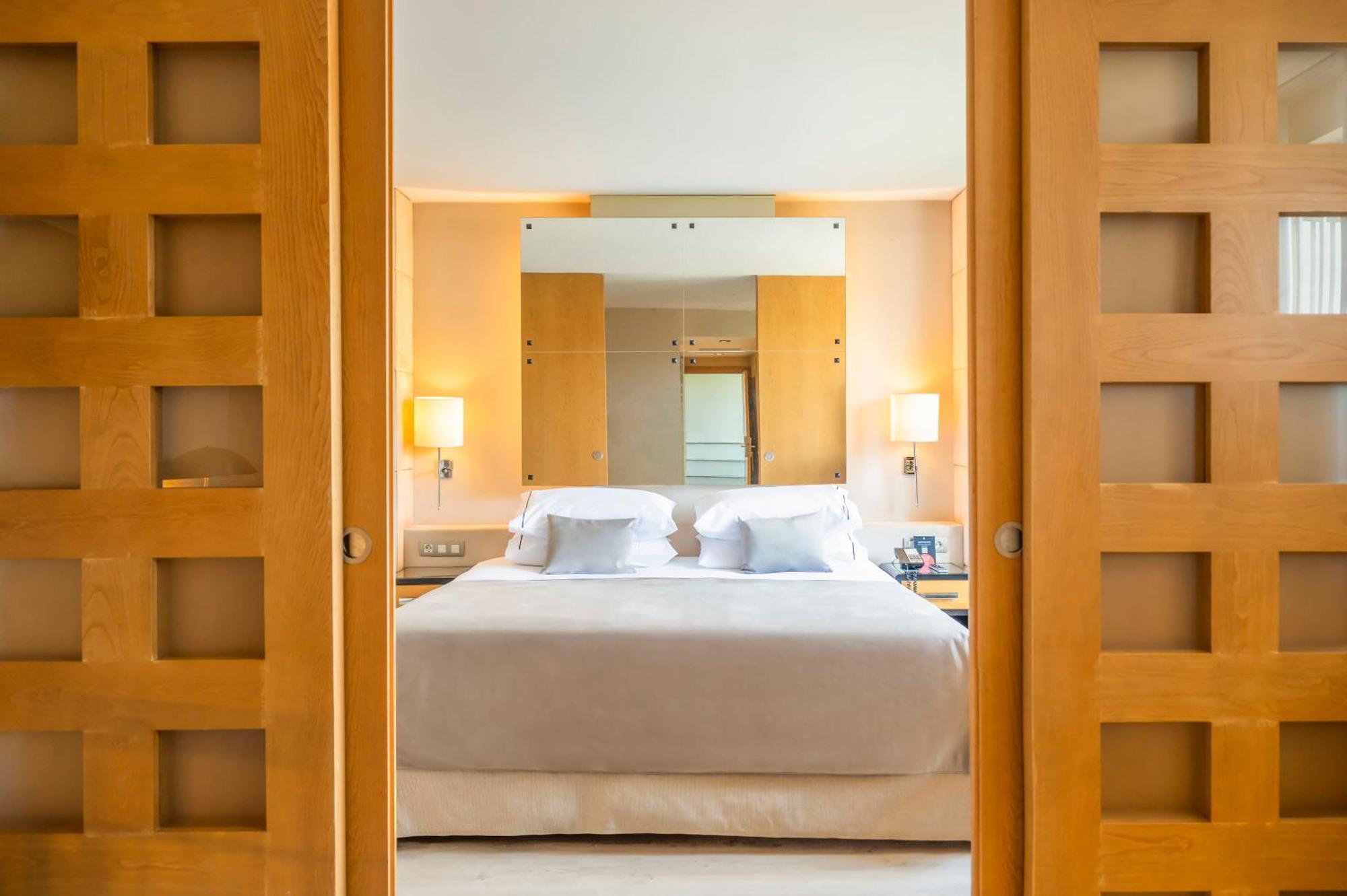 Junior Suite View extra bed